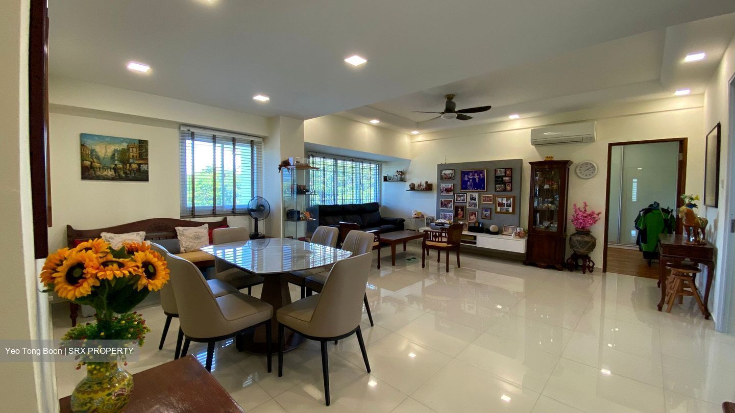 Queensway Tower / Queensway Shopping Centre (D3), Apartment #543092811